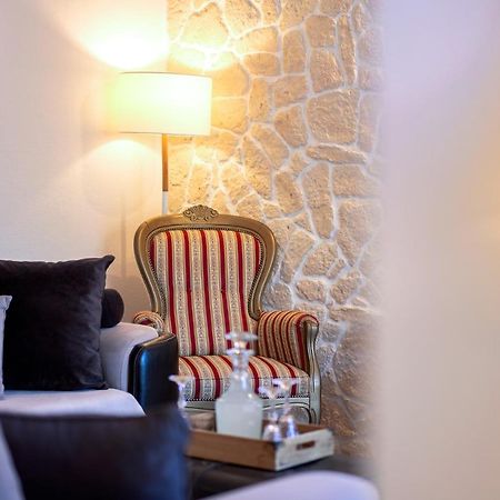 Villa Capitis In The Center- Luxury Apartment With Swimming Pool Hvar Town Dış mekan fotoğraf